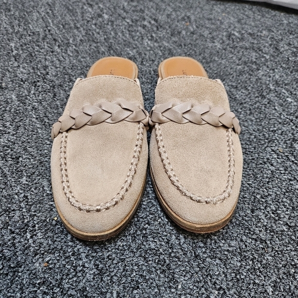 Lucky Brand Panlin Tan Suede Slip On Mule with Braided Accent Size 6 - Picture 2 of 8